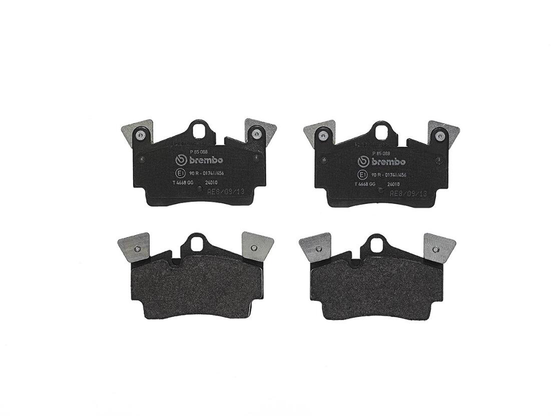 Audi Porsche Disc Brake Pad Set - Rear (Low-Metallic) 7L6698451D - Brembo P85088